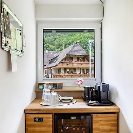 Ferienzimmer Dorfcafe Am Bach Pensionat 3*